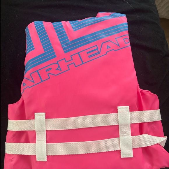 AiRHEAD Youth Life Jacket - Pink & Blue PFD with White Buckles - 50-90 lbs NEW 💚 - Picture 3 of 3